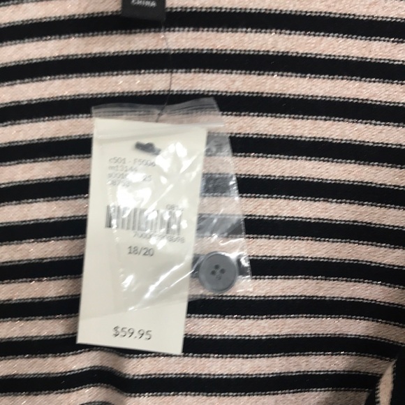 NWT ladies button up cardigan sweater. - Picture 6 of 8